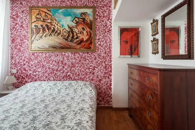 Le Grenier Apartment Bologna Italy